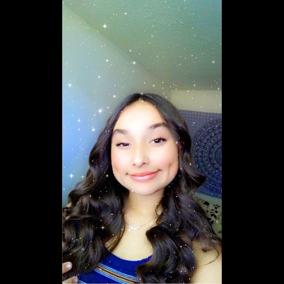 Meet your Posher, Ava - Picture 1 of 1